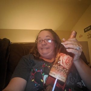 Meet your Posher, Tavia